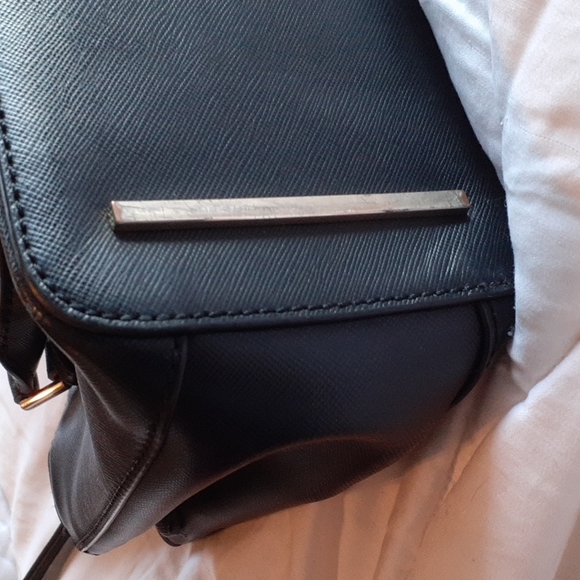 TORY BURCH Saffiano Leather Handle Bag/Crossbody - Picture 8 of 16